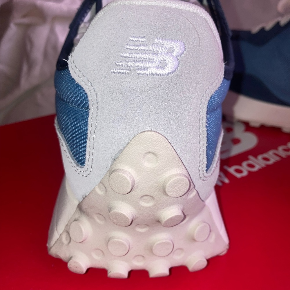 New Balance Navy and White VINTAGE 327 Athletic Shoes - Picture 5 of 10